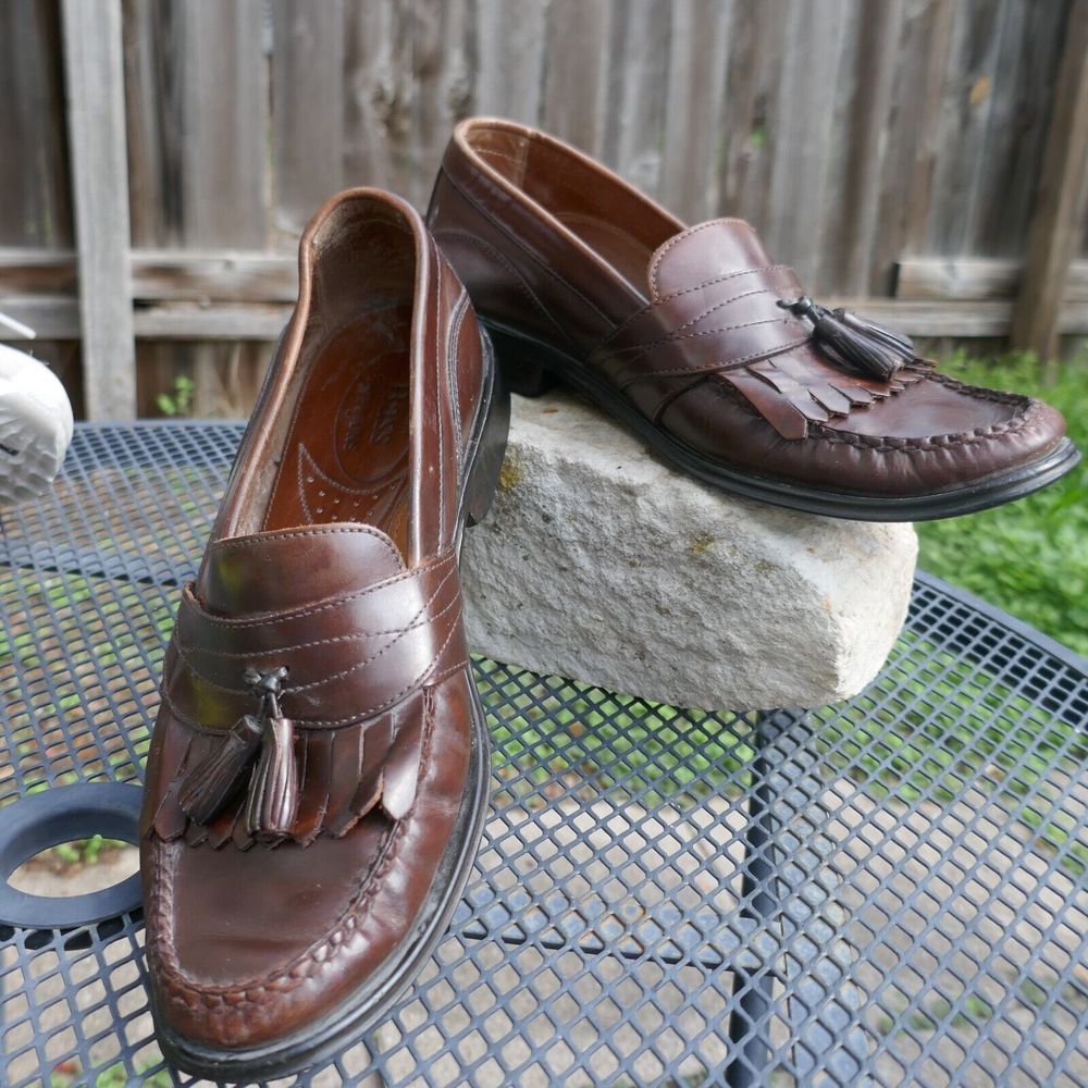 Bass Weejuns Clive Loafer Tassel & Kiltie Mens 9 M Brown Leather Moccasin Shoe